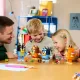 LEGO Bluey 11217 Bluey és kockákból épített családja