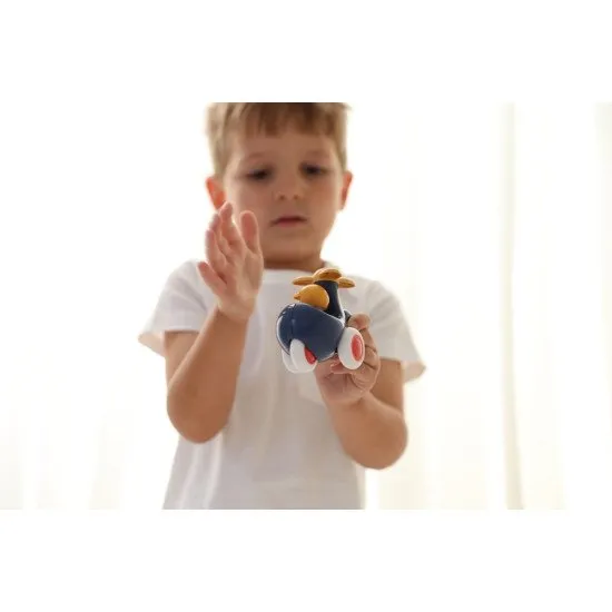 Tolo Helikopter, egy színes és vidám játék mozgó kerekekkel