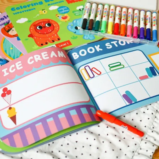 Első kifestőkönyvem a kicsiknek Menjünk Tookylandba