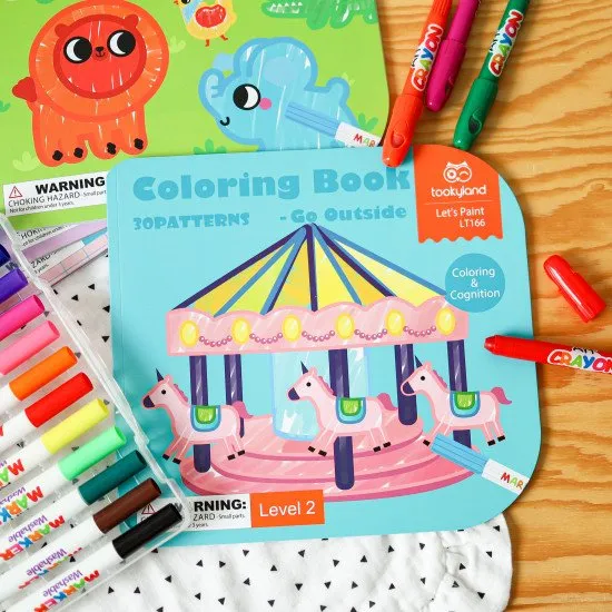 Első kifestőkönyvem a kicsiknek Menjünk Tookylandba