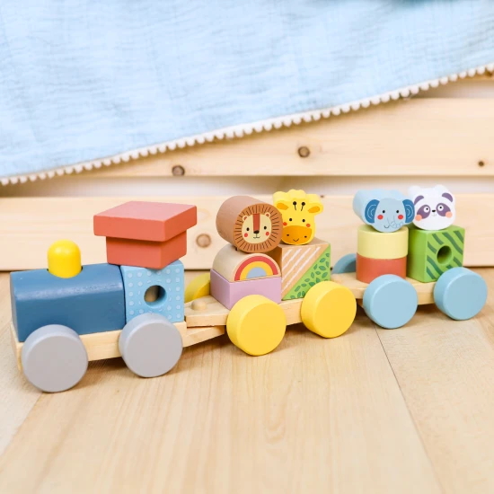 Fából készült összecsukható vonat