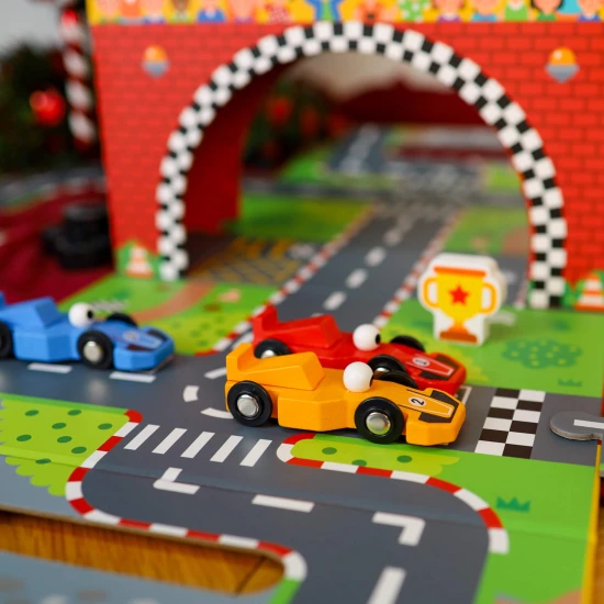 Versenypálya kirakó egy bőröndben Tooky Toy