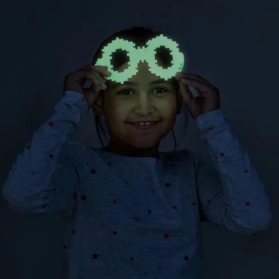 Plus-Plus Tanulj meg Glow modelleket építeni 500 db Plus-Plus Tanulj meg Glow modelleket építeni 500 db