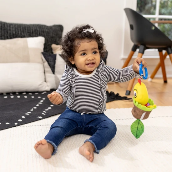 Húzható csörgő játék C-gyűrűvel Cal-a-Puller™ 0h+ Húzható csörgő játék C-gyűrűvel Cal-a-Puller™ 0h+ Baby Einstein 16887-6