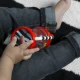Aktivitáscsörgő Cal’s Sensory Shake-up™ 3h+ Baby Einstein 16707-6