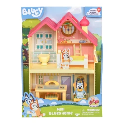 Playset House és Bluey figurája