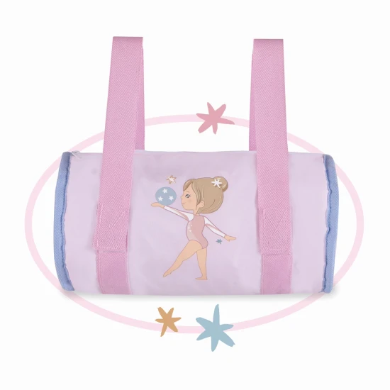 DeCuevas 86051 Az első babakocsim GALA 2023 táskával, rózsaszín és fehér torna motívummal és sporttáskával, tökéletes 3 éves kor feletti kislányoknak.