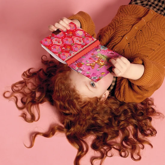 Titkos jegyzetfüzet Fiona varázstollal