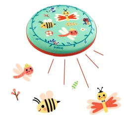 Repülő csészealj Aranyos rovar