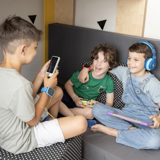 MobiStar – az első okostelefon gyerekeknek, a biztonságra helyezve a hangsúlyt