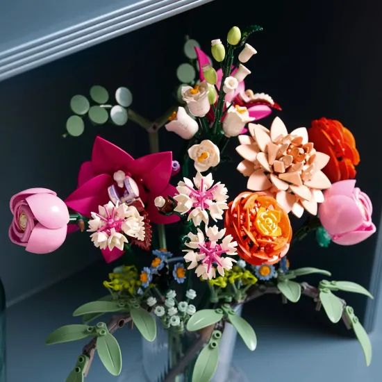 LEGO Botanicals 10280 – gyönyörű rózsaszín virágcsokor