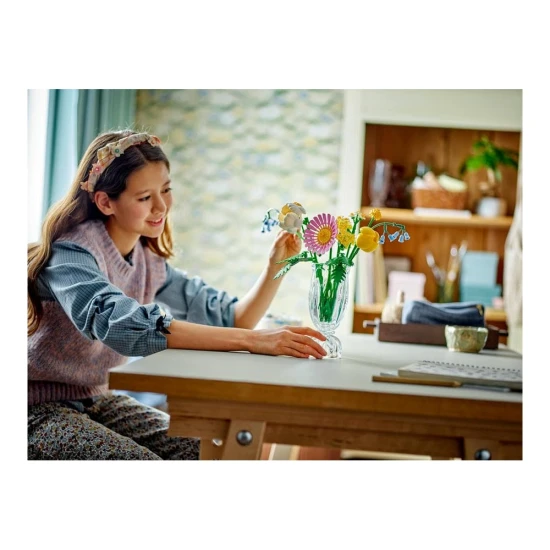 LEGO Botanicals 10347 Kis napcsokor