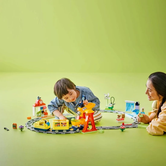 LEGO DUPLO Nagy interaktív közösségi vonat karakterekkel és akciókockákkal