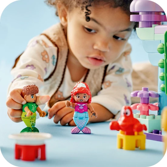 LEGO® DUPLO® Ariel tenger alatti palotája csúszdával és forgatható színpaddal