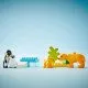 Az oroszlánokból és pingvinekből álló LEGO család készen áll a vadonbeli kalandra