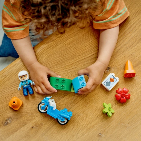 LEGO DUPLO 10471 Kék rendőrmotor