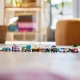LEGO® Classic Creative járművek (11036) – 900 kockát és 52 kereket tartalmazó készlet különböző színű járművek építéséhez 5 éves kortól.