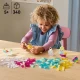 Kreatív LEGO Classic építőkészlet áttetsző blokkokkal a végtelen építési lehetőségekért.