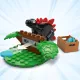 LEGO® Marvel 11200 – Spidey, Gobby és a Raptors egy fán harcol szuperhősökkel és dinoszauruszokkal.