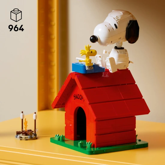 LEGO 21368 Peanuts: Snoopy kutyaháza LEGO 21368 Peanuts: Snoopy kutyaháza