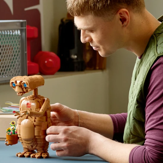 LEGO 21370 E.T. a földönkívüli LEGO 21370 E.T. a földönkívüli