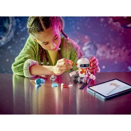 LEGO CREATOR Space Robot - robot, űrkutya és rakéta egy készletben mozgó alkatrészekkel és egy fénykockával.