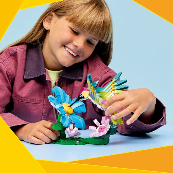 LEGO CREATOR 31384 Vadállatok: Színes kolibri
