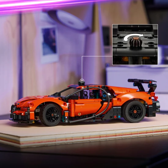 LEGO 42222 Bugatti Chiron Pur Sport hiperautó LEGO 42222 Bugatti Chiron Pur Sport hiperautó