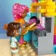  LEGO® Friends 42649 Heartlake édességbolt 3 karakterrel és szórakoztató játékkellékekkel.
