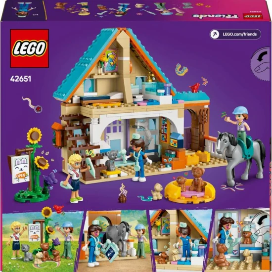 LEGO Friends 42651 – Állatkórház lovaknak és házi kedvenceknek minifigurákkal, lóval, kutyákkal és macskával