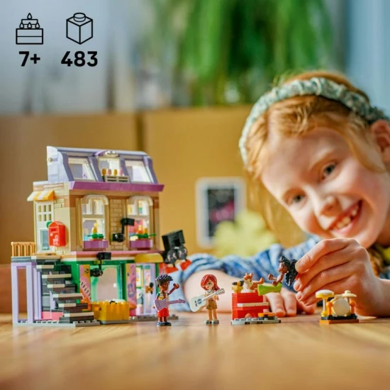 LEGO Friends 42653 – Hangszershop és lakás minifigurákkal és corgival