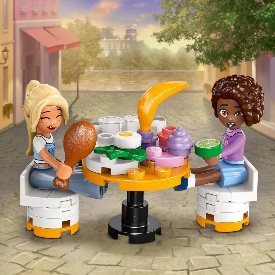 LEGO Friends étterem kiegészítőkkel teli konyhával