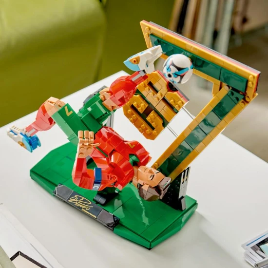 LEGO Editions 43016 Cristiano Ronaldo Futballlegenda gyűjthető figura
