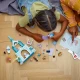 LEGO Ice Kingdom: Elza és a kastély építőkészlet Elza és Anna minifigurákkal, Bruni és a rénszarvas háziállatokkal, konyhával, kandallóval, hintával, csúszdával, tábortűzzel és jégkenuval. 
