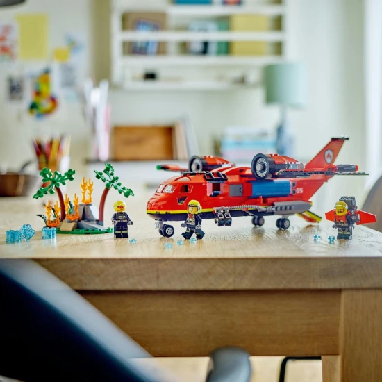 LEGO City Airplane 60413 - Üsd felülről a tüzet!