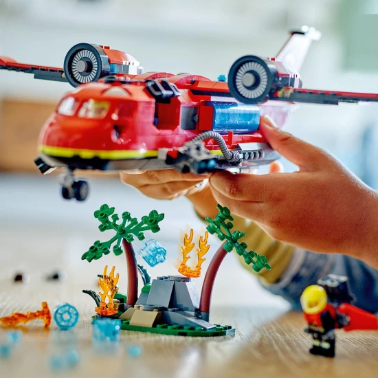 LEGO City Airplane 60413 - Üsd felülről a tüzet!