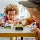 LEGO City 60415 – Rendőrautó és sportautó hajsza minifigurákkal, rendőrrel és bűnözővel