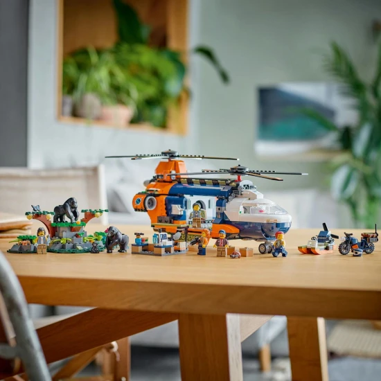 LEGO CITY Jungle Scout helikopter – alaptábori kaland