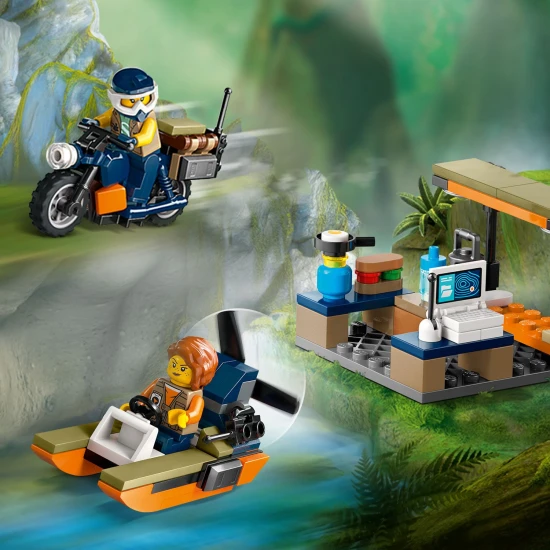 LEGO CITY Jungle Scout helikopter – alaptábori kaland