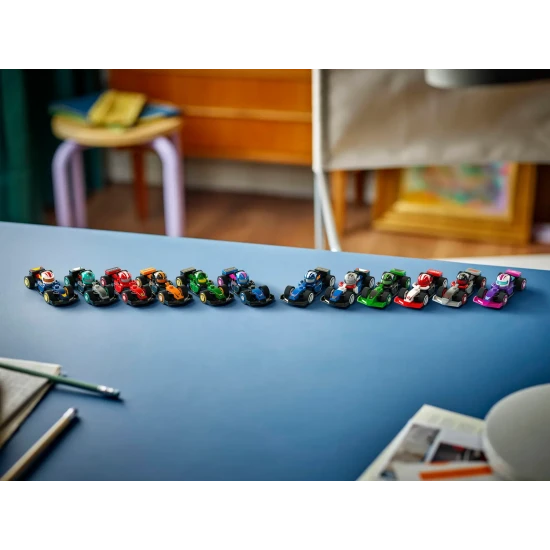 LEGO 71049 Minifigurák Gyűjthető versenyautók F1 LEGO F1 71049 gyűjthető versenyautó minifigura sisakkal és kerekekkel