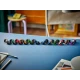 LEGO F1 71049 gyűjthető versenyautó minifigura sisakkal és kerekekkel