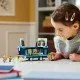 LEGO Villain Me 4 75581 Mimoni és zenés parti buszuk - kreatív építőkészlet nyitóbusszal, partifelszereléssel és 4 Mimoni figurával, köztük Mega Mimoni Gus-szal.