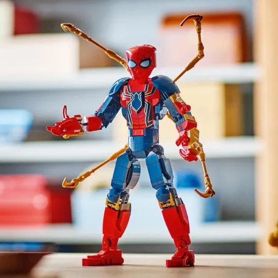 LEGO Iron Spider-Man robotkarokkal, Vas Pókember akciófigura, LEGO Iron Pókember akciópózok, Vas Pókember modern páncélzattal