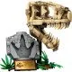 LEGO® Jurassic World T-Rex koponya és kövületek játékkészlet gyerekeknek, állvány információs táblával, nyitható állkapocs és rejtett „borostyán” darab.