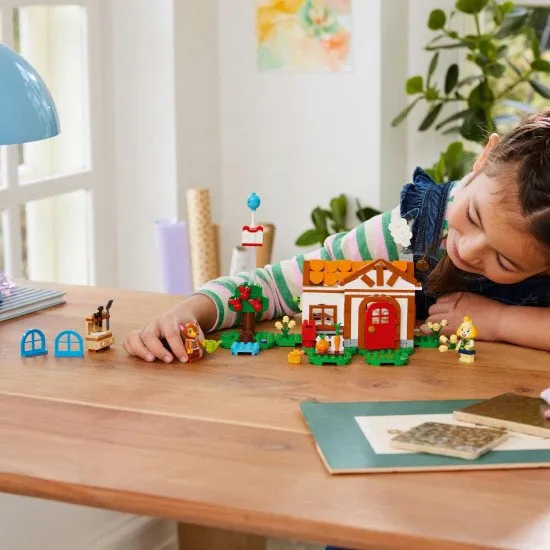 Látogassa meg a Fauna otthonát Isabelle-lel a LEGO készlettel.