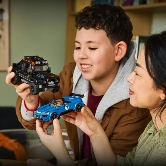 LEGO Speed Champions 77264 Jaguar Project 7 és Land Rover Defender LEGO Speed Champions 77264 Jaguar Project 7 és Land Rover Defender