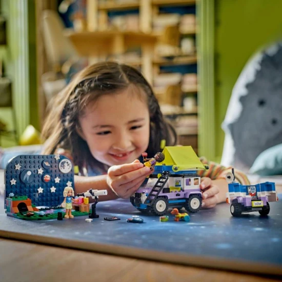 Építsd meg saját csillagnéző karavánodat a Lego Friends Stargazing Caravan segítségével.