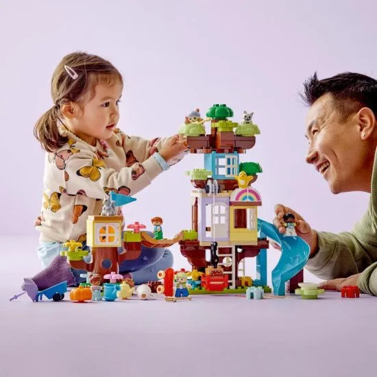 Népszerű Lego Duplo Tree House 3 az 1-ben készlet.