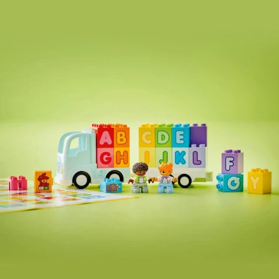A LEGO DUPLO Alphabet Truck tökéletes bevezetés az óvodások betűibe.
