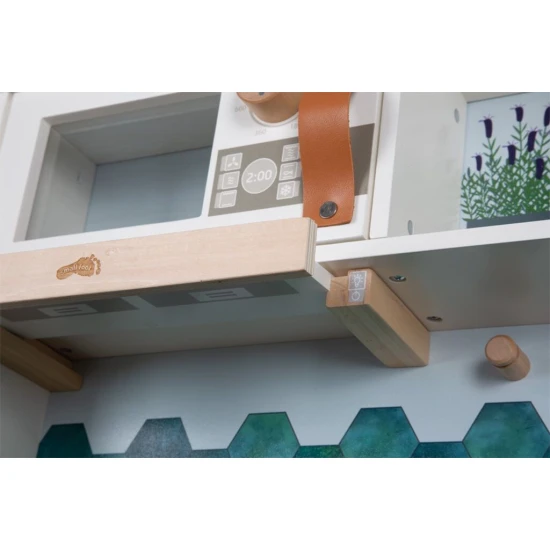 Gyerek fa konyha Ízletes fehér fénnyel, hanggal és fém kiegészítőkkel